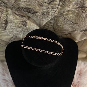 Italy 925 Rose Gold Figaro Chain Bracelet - 7.25in